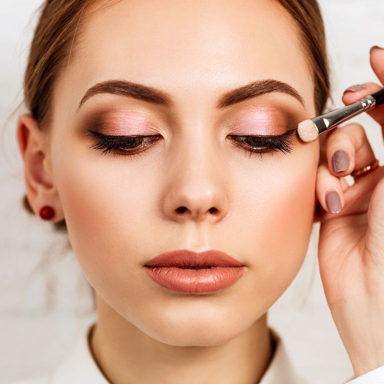 Consejos para elegir el perfilador de maquillaje perfecto y resaltar tus rasgos