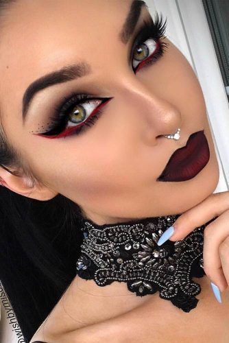 El arte del maquillaje de vampira: 10 pasos para lucir aterradora y glamorosa