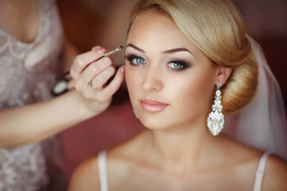 Maquillaje de boda natural: consejos y recomendaciones para lucir radiante en tu gran día