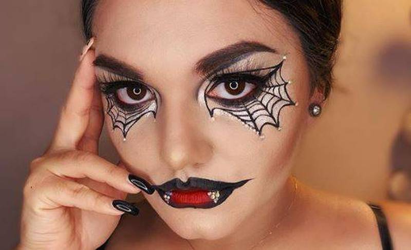 Maquillaje gótico fácil: crea un look impactante en pocos pasos