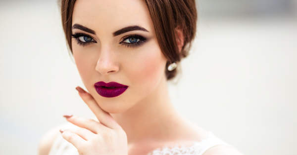 Maquillaje infalible para bodas: resalta tu piel morena con estilo